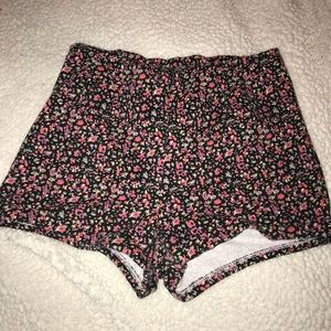 Floral high waisted shorts